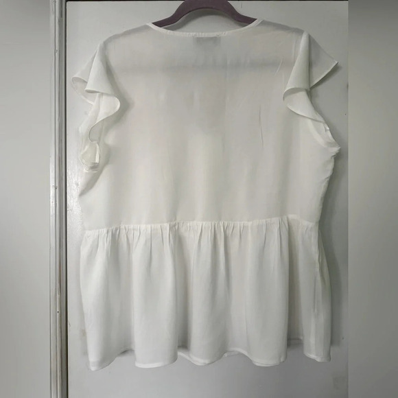 New Charlie Paige XL white Valentina ruffle cap sleeve w/V neck buttoned bodice - Picture 8 of 10